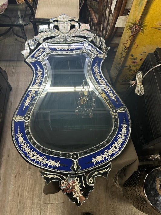 1880-1900 Venetian Mirror with Pediment Blue Glass Adorned with Flowers