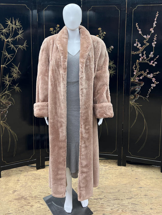 1989 Furs By Robert Vintage Luxuriously Plush And Soft Full Length Genuine Sheared Beaver Fur Coat