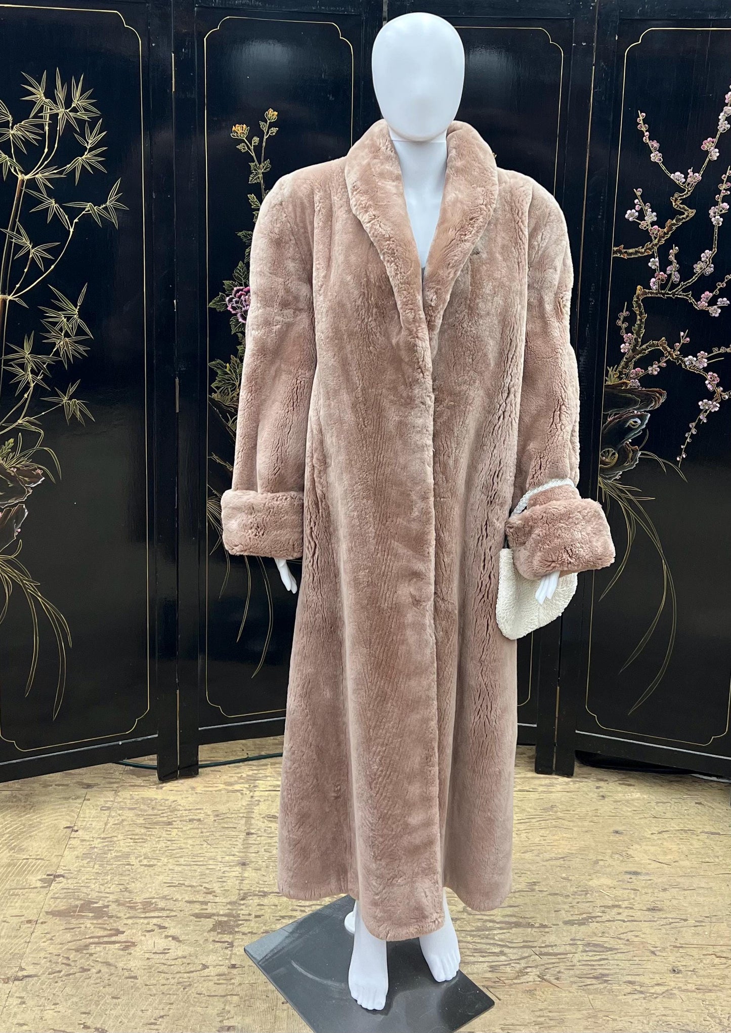 1989 Furs By Robert Vintage Luxuriously Plush And Soft Full Length Genuine Sheared Beaver Fur Coat