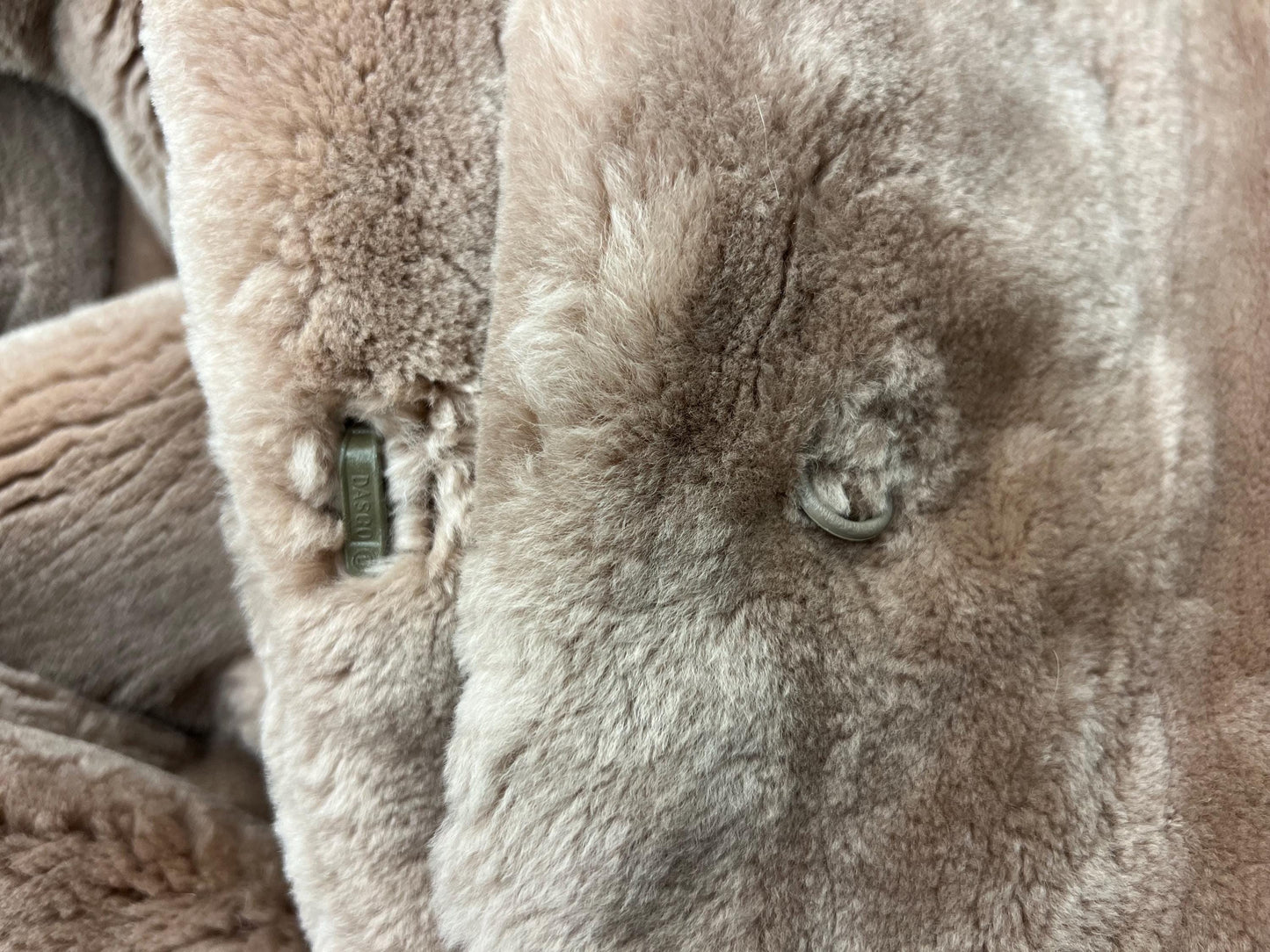 1989 Furs By Robert Vintage Luxuriously Plush And Soft Full Length Genuine Sheared Beaver Fur Coat